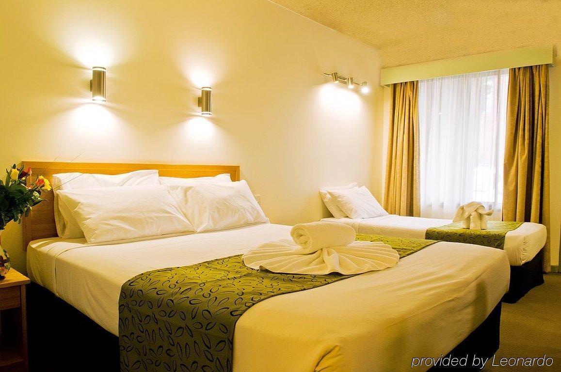 Lamplighter Motel Όουκλι Δωμάτιο φωτογραφία